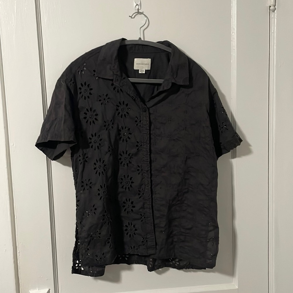 AE OVERSIZED SHORT SLEEVE BUTTON UP